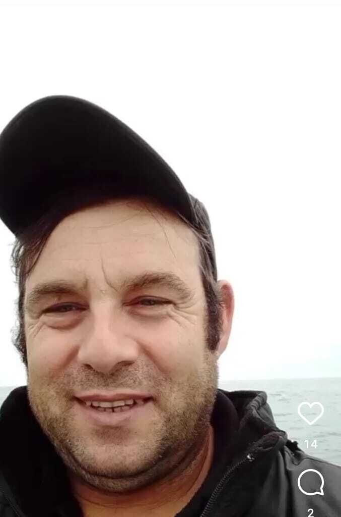  47653640  , 53 ,    