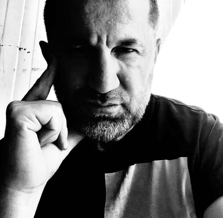  34564250  Sedat, 48 ,    