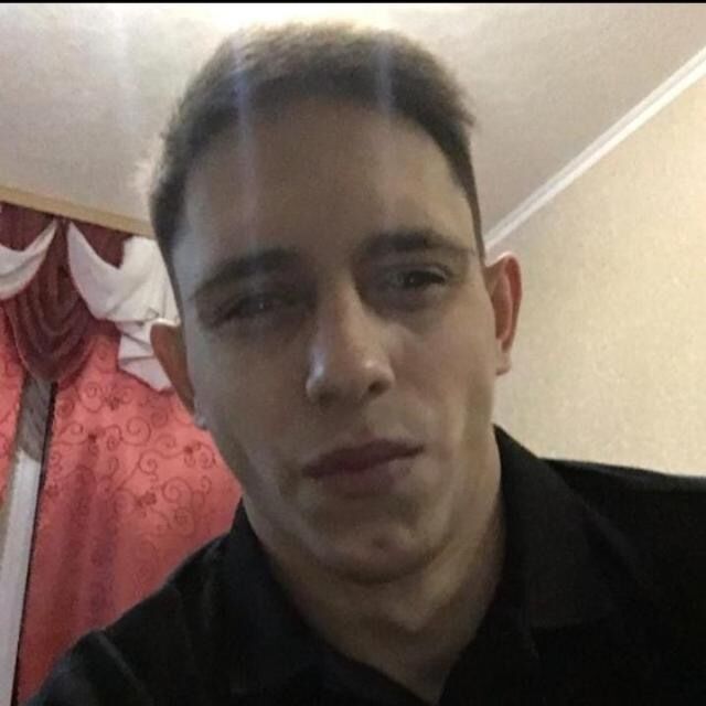  36411100  Pavel, 26 ,    