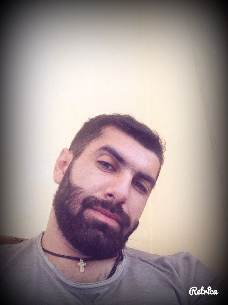  ,   Vardges, 33 ,   