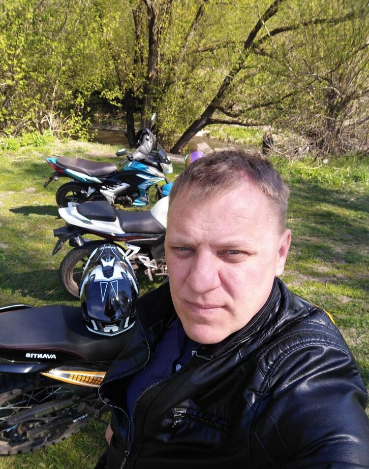  ,   , 44 ,   c 