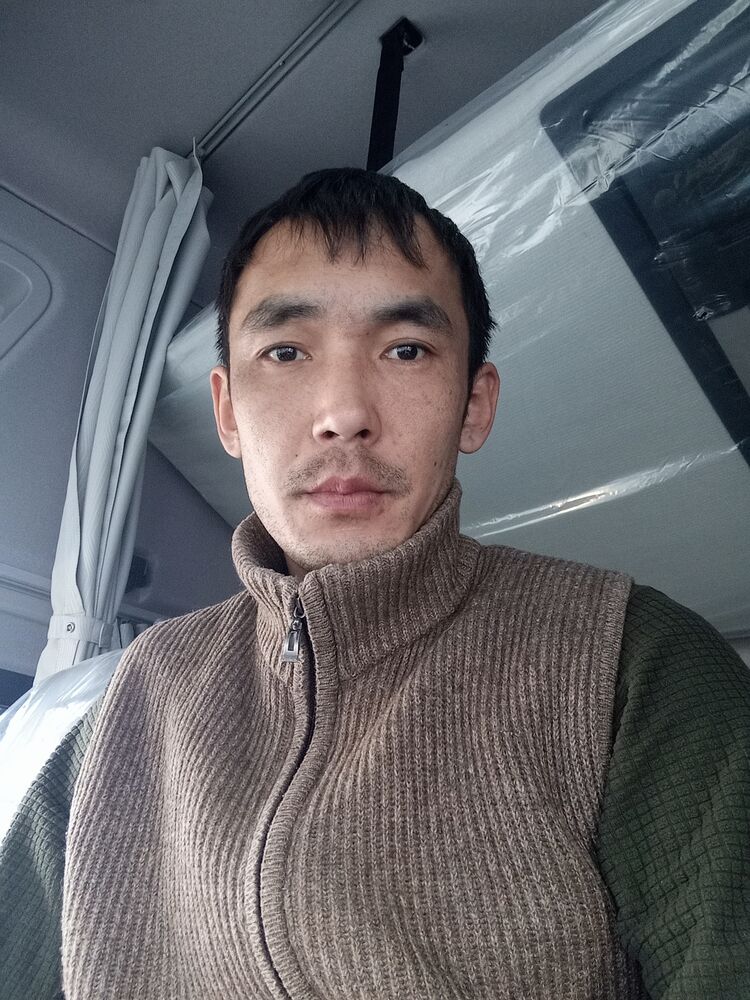 40986790  , 35 ,    