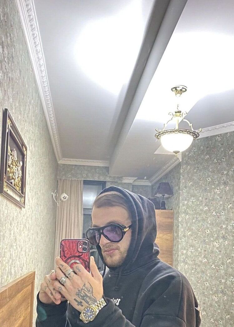  43979150  , 21 ,    