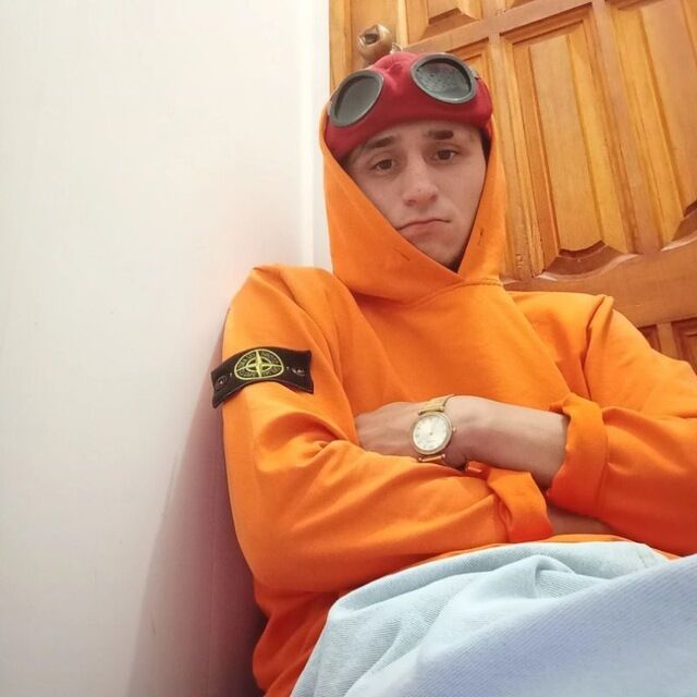  38277550  , 26 ,    