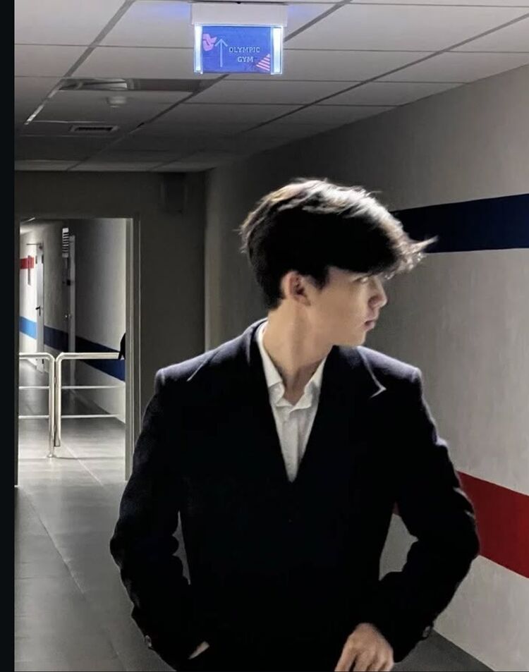  54380380  Merey, 20 ,    