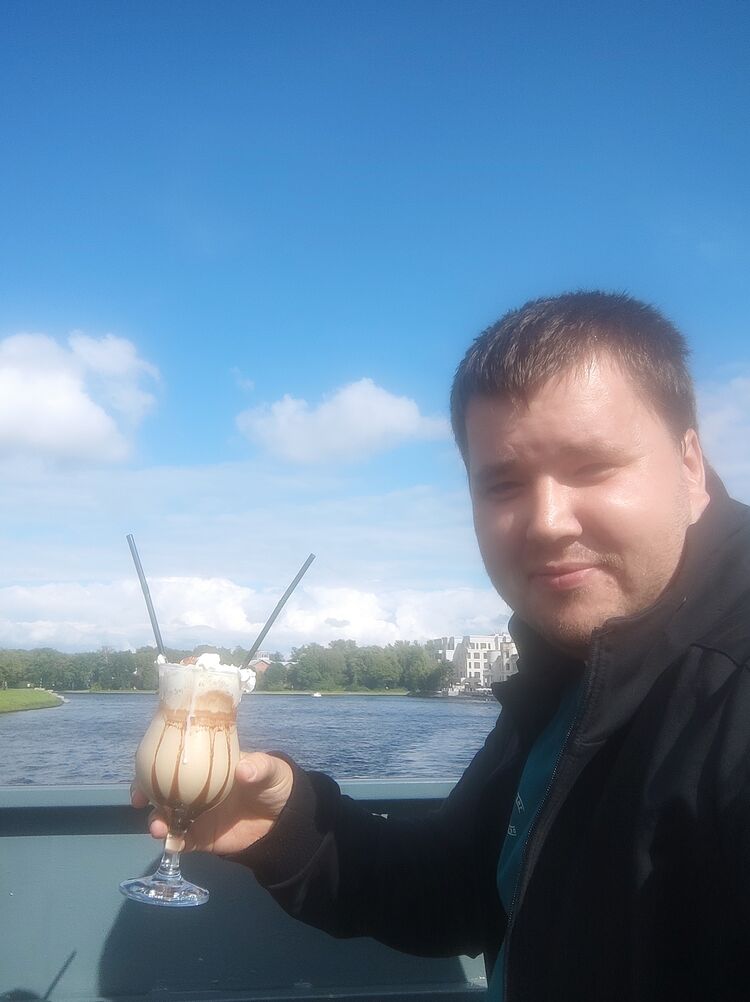  48285790  Kirill, 29 ,    
