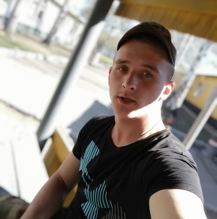  52773450  , 27 ,    