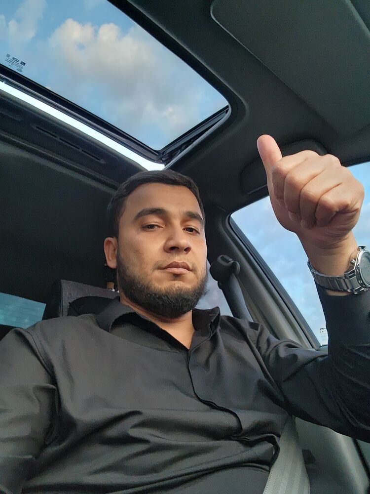  ,   Bek, 33 ,   ,   , c , 