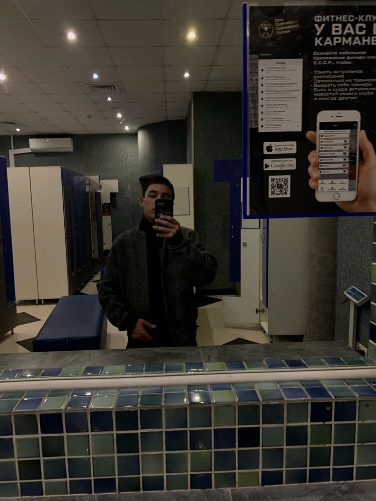  35703850  , 22 ,    