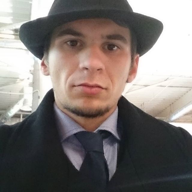  ,   Bogdan, 29 ,     , c 
