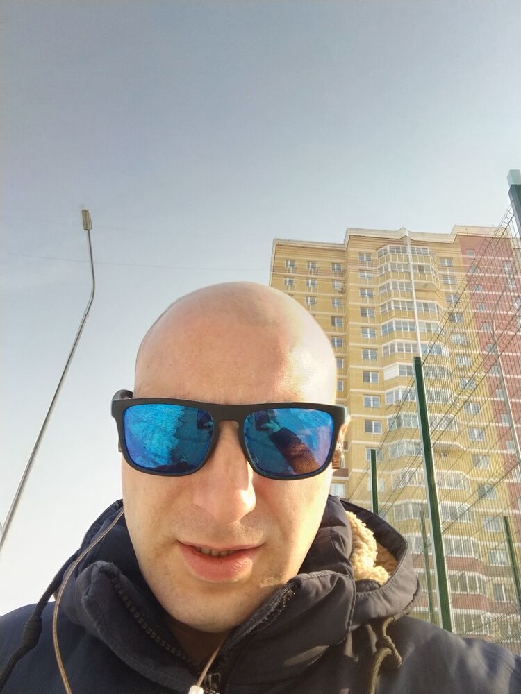  ,   Oleg, 37 ,   ,   