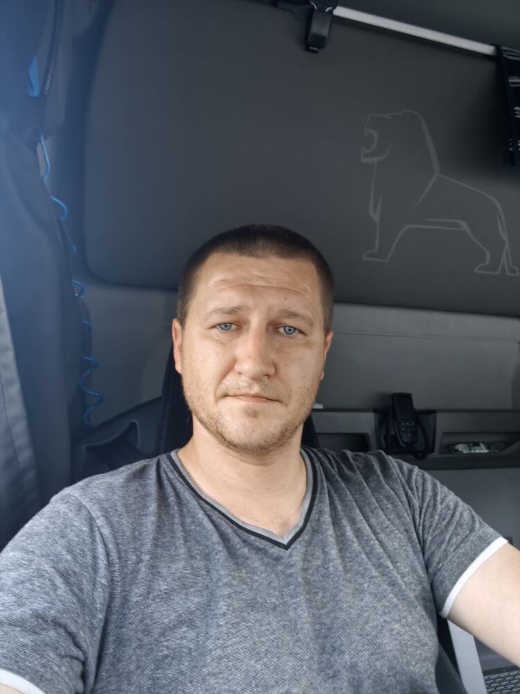  53190490  , 34 ,    