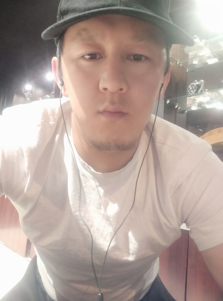  38958390  , 28 ,    