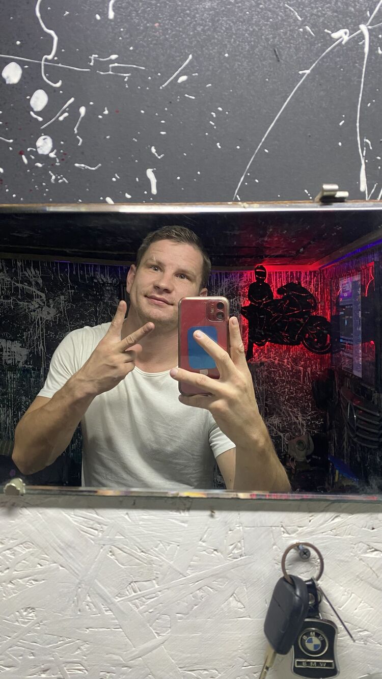  47798070  , 32 ,    