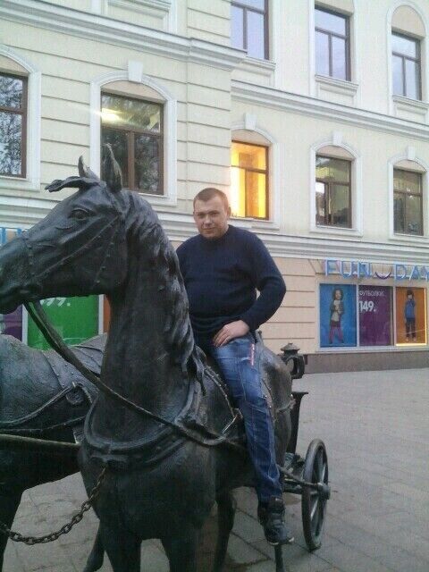  33451180  Sergey, 38 ,    