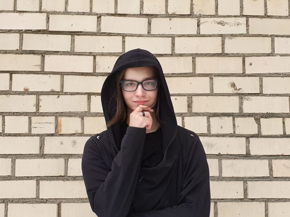  28864400  Meph, 22 ,    