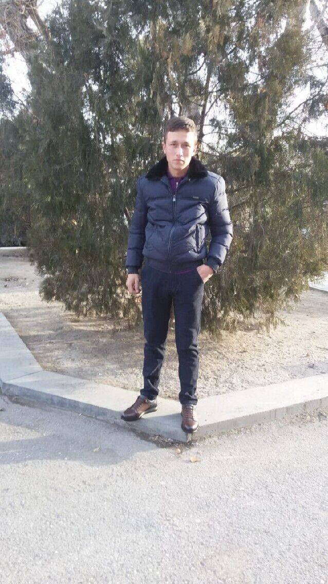  22348160  Kamo, 27 ,    