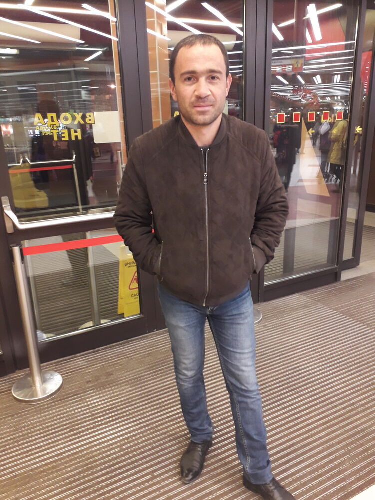  ,   Gevorg, 40 ,   ,   , c 