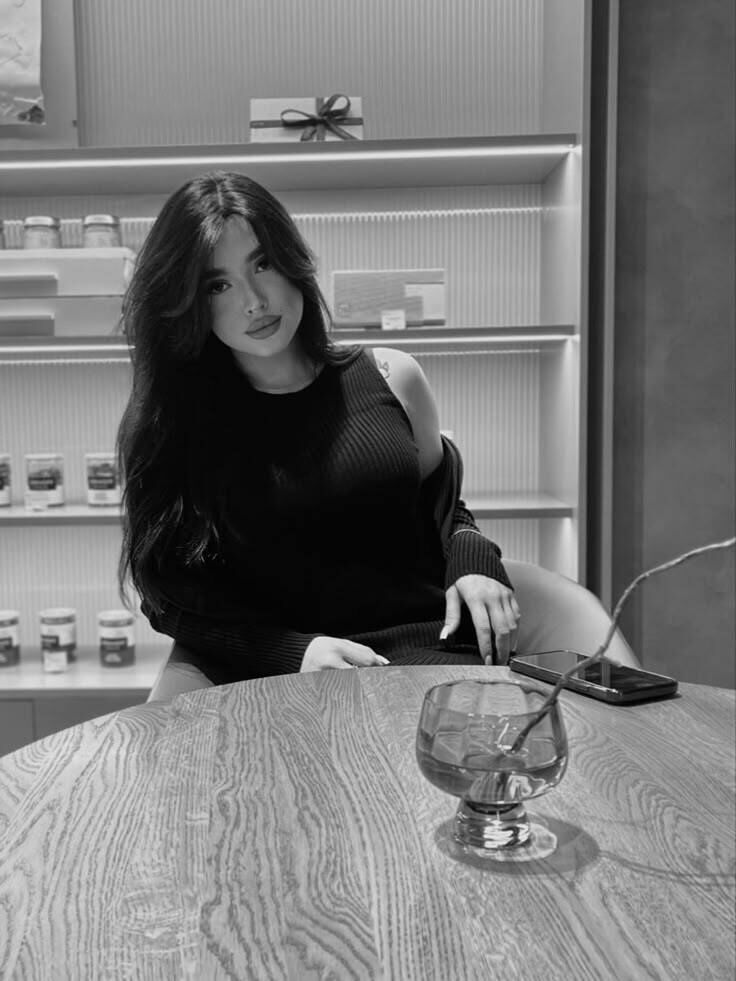  52589340  , 24 ,    -