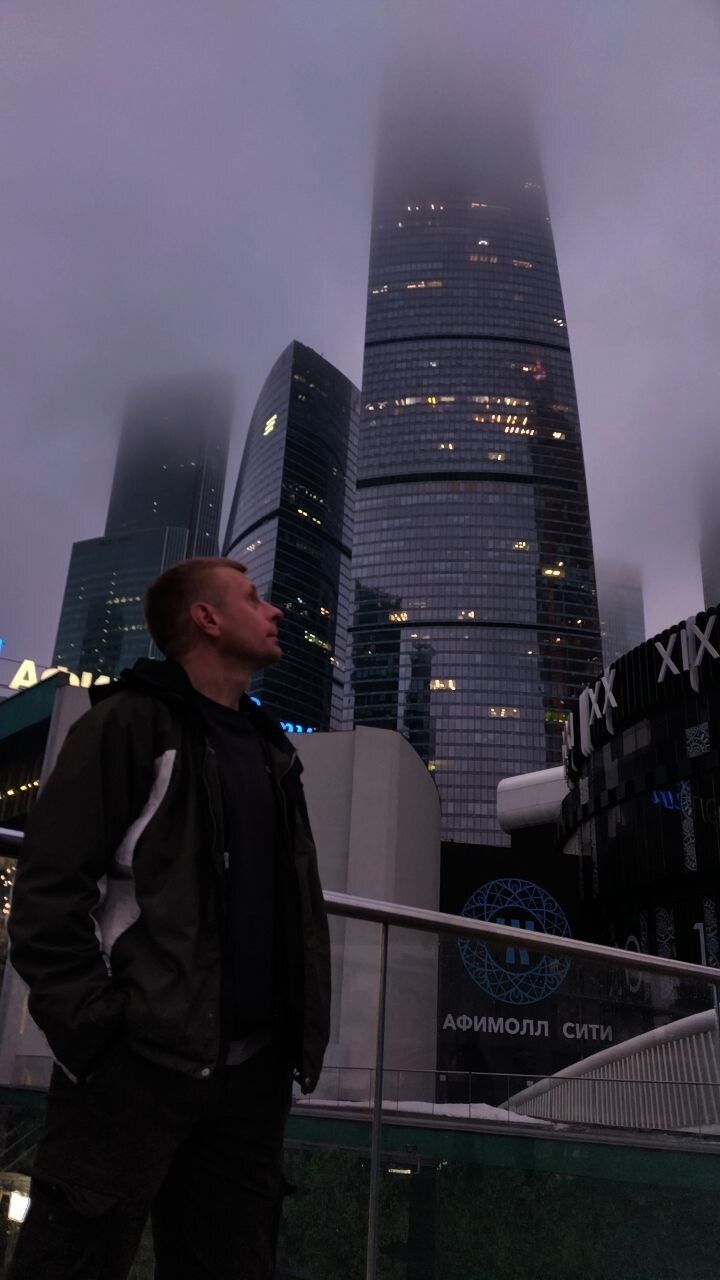  ,   Max, 44 ,   ,   