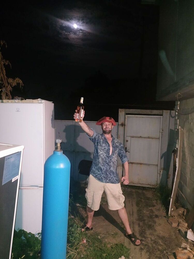  48522120  , 43 ,    