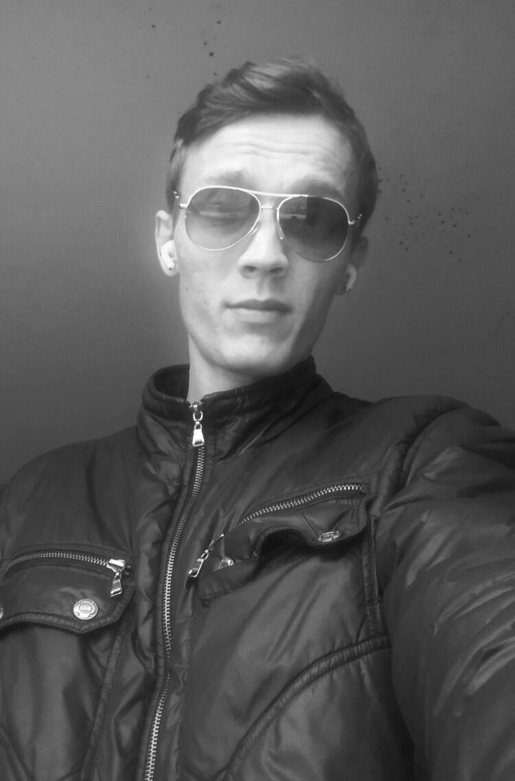  --,   Foksi, 26 ,   ,   , c 