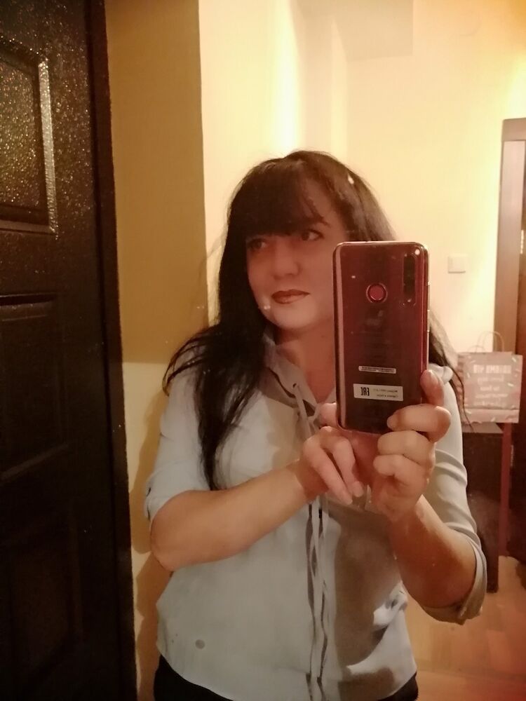  18796060  , 42 ,    