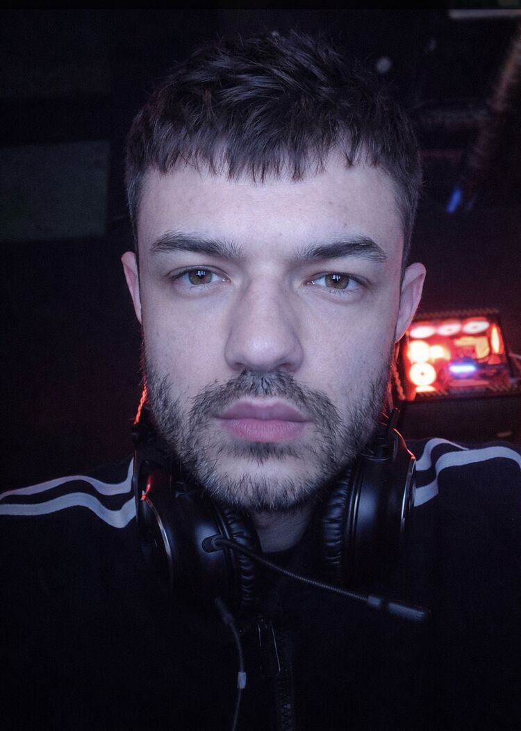 ���� 55742880 ������� Marvin, 32 ����, ���� ���������� � ������