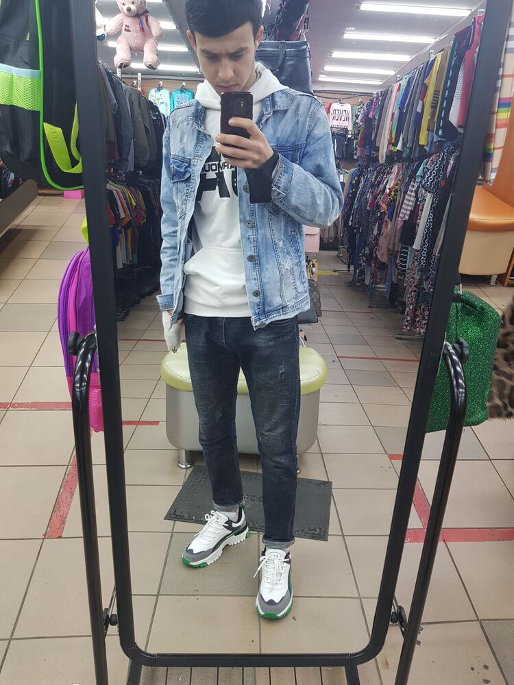  ,   Jokha, 25 ,   ,   