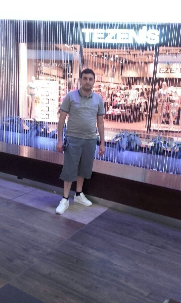  9649090  Emil, 34 ,    