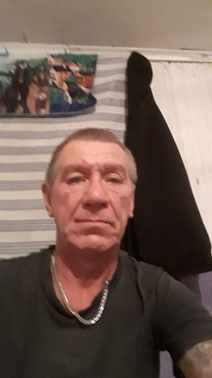  30384100  Vadim, 28 ,    