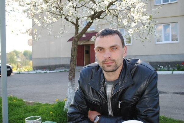  18827200  Taras, 26 ,    