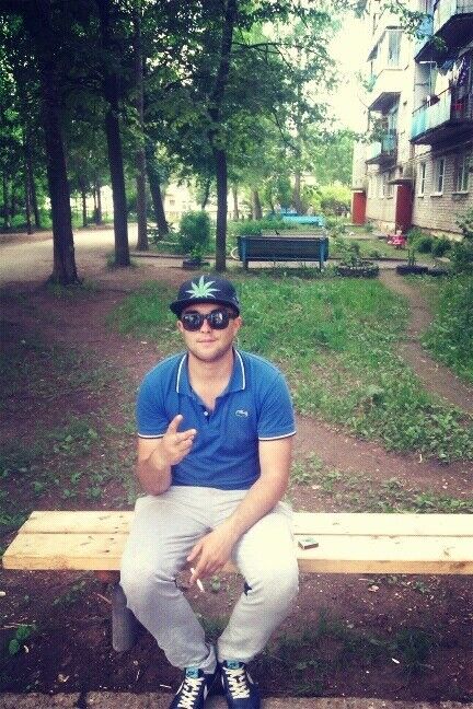  5729700  Dimarik, 41 ,    