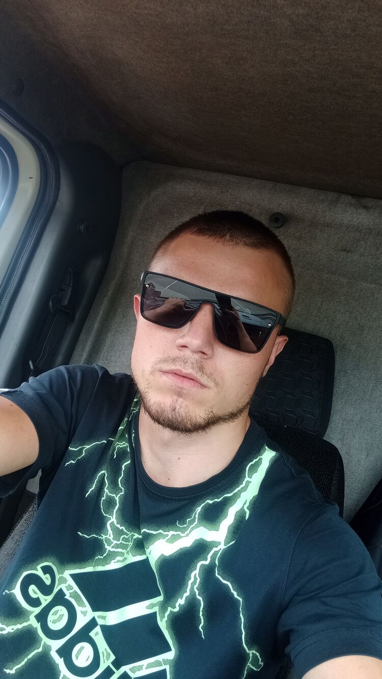  36155860  , 28 ,    