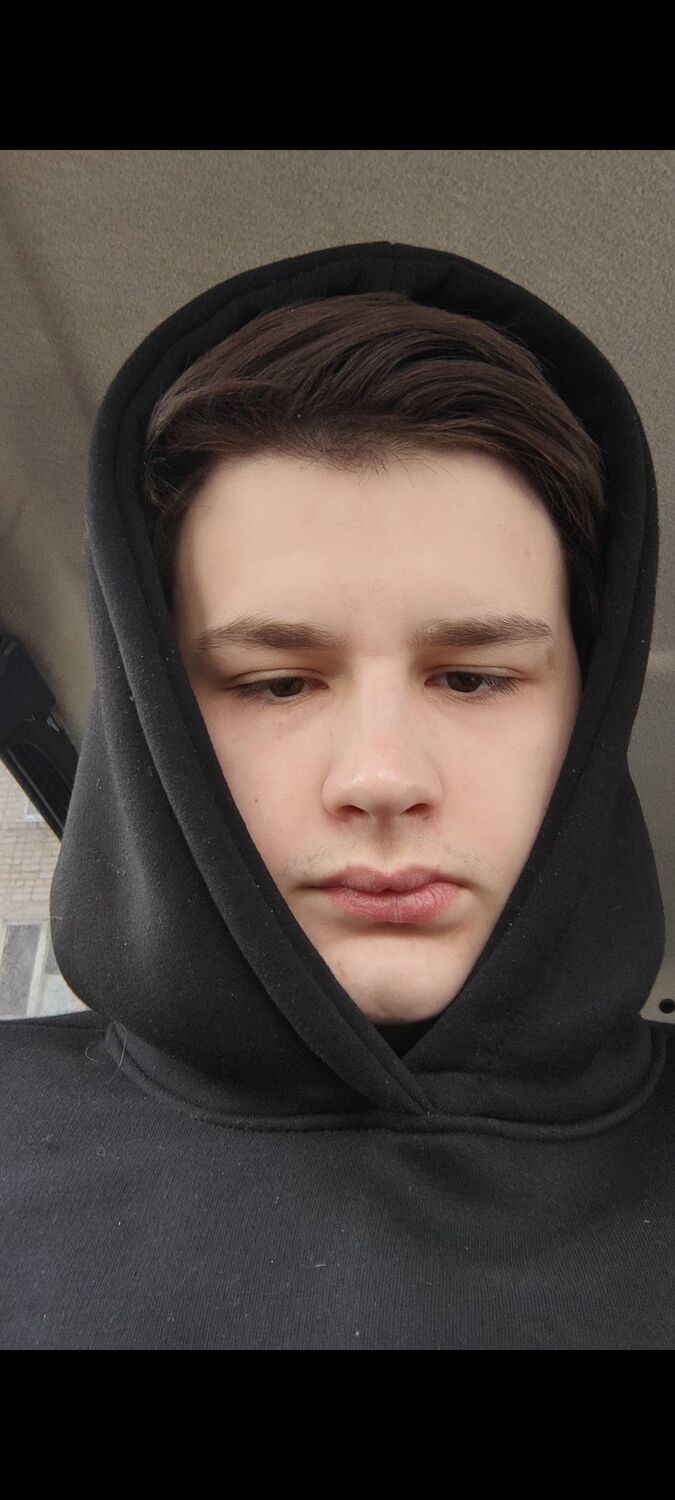  ,   Ilya, 21 ,   ,   