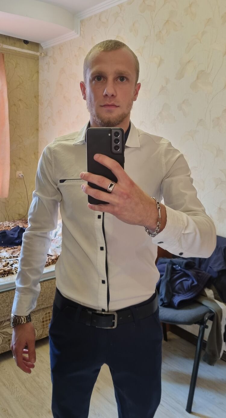  28272560  Vadim, 31 ,    