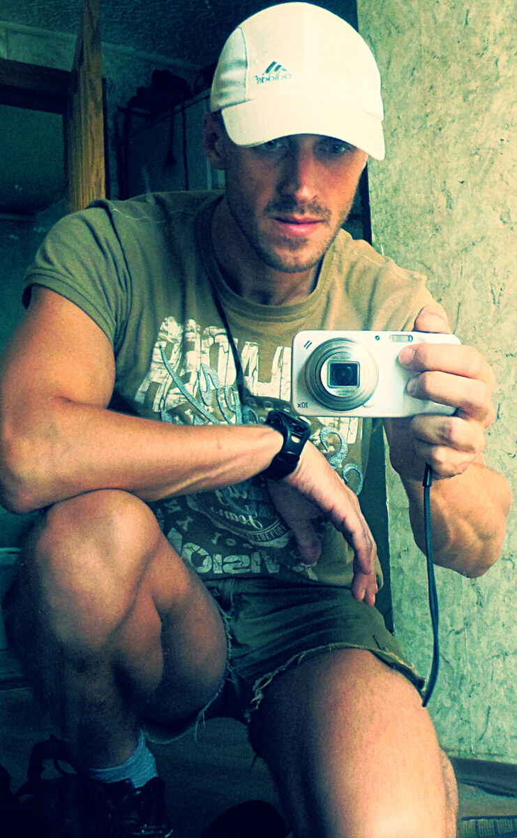  ,   Miha, 42 ,   