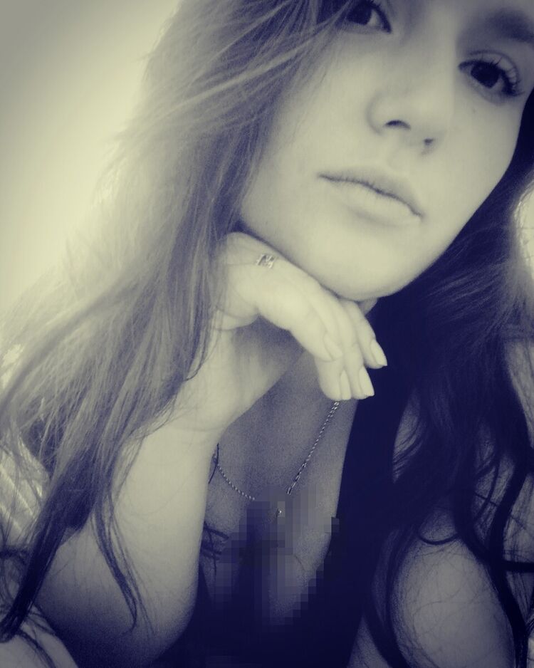  21098170  , 28 ,    