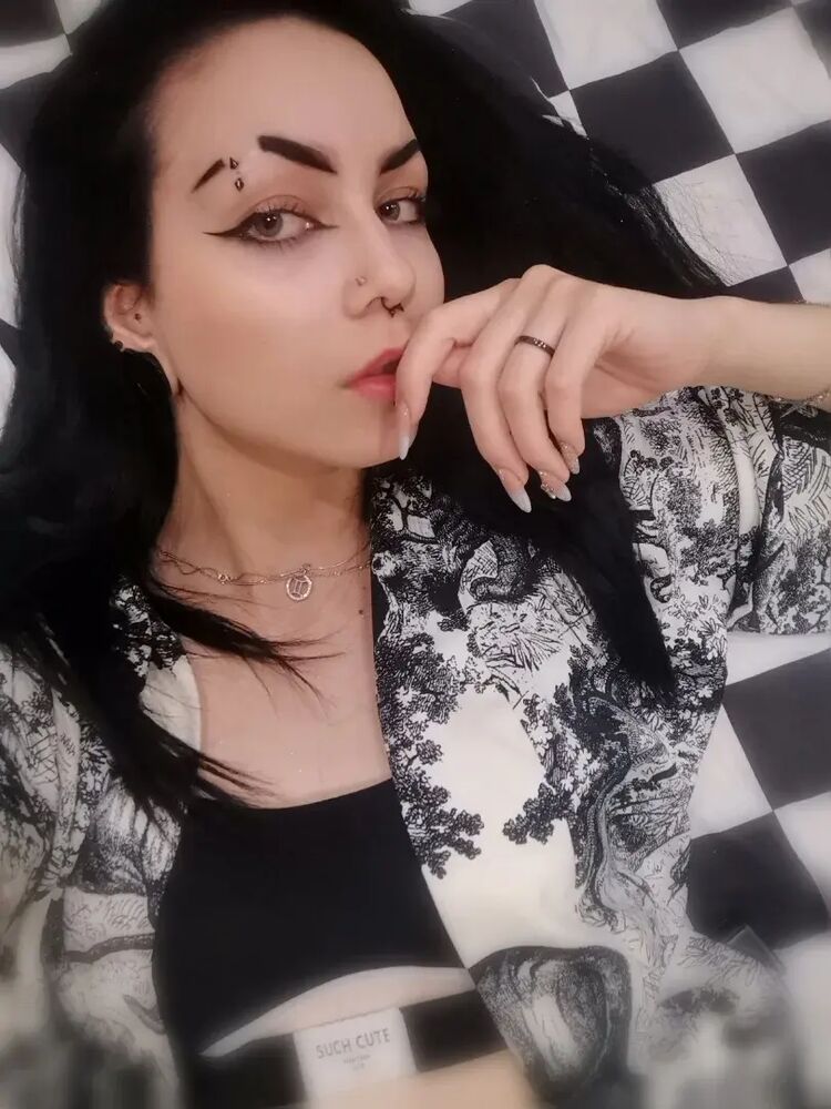  ,   , 24 ,   