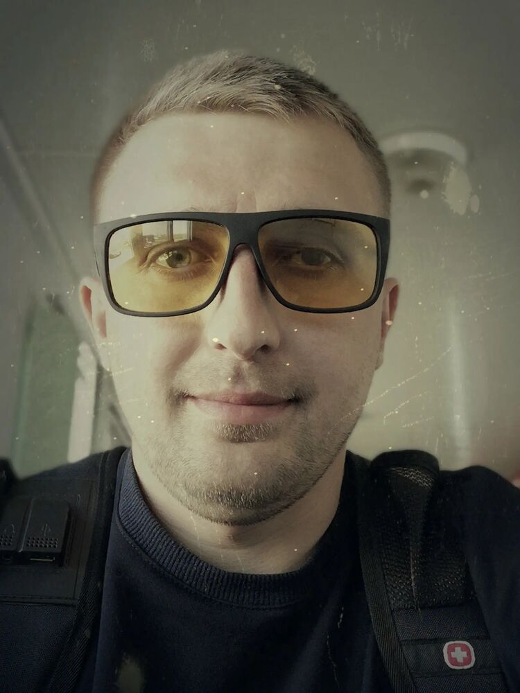  32933010  , 34 ,     