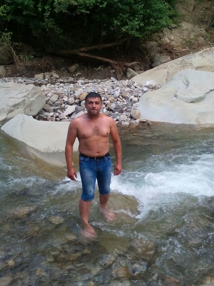  --,   , 44 ,   