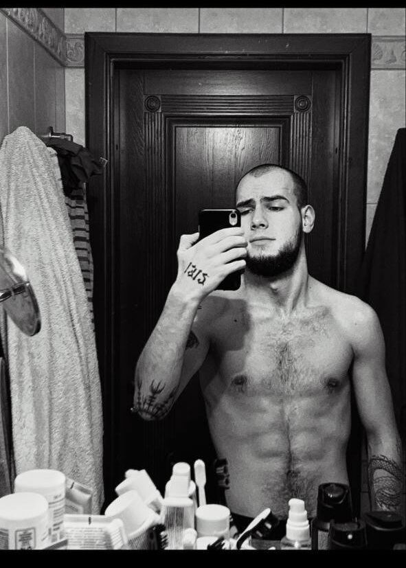  Charenton-le-Pont,   , 23 ,   ,   