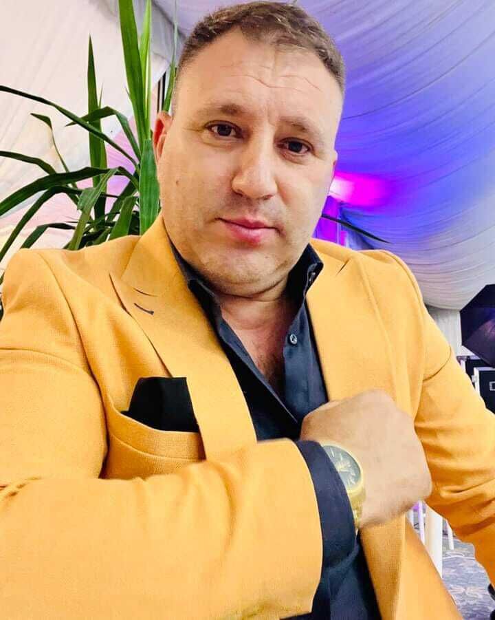  51420480  Lucas John, 55 ,    Fulham