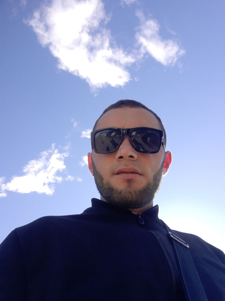  41824190  , 27 ,    