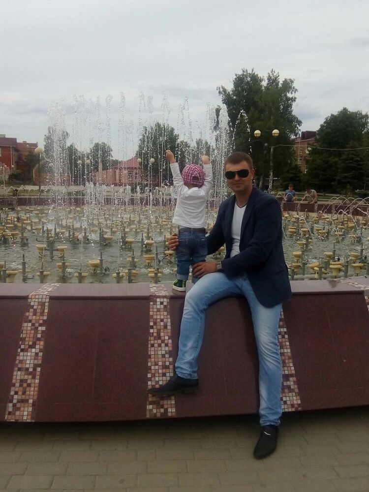  10713570  , 37 ,    --