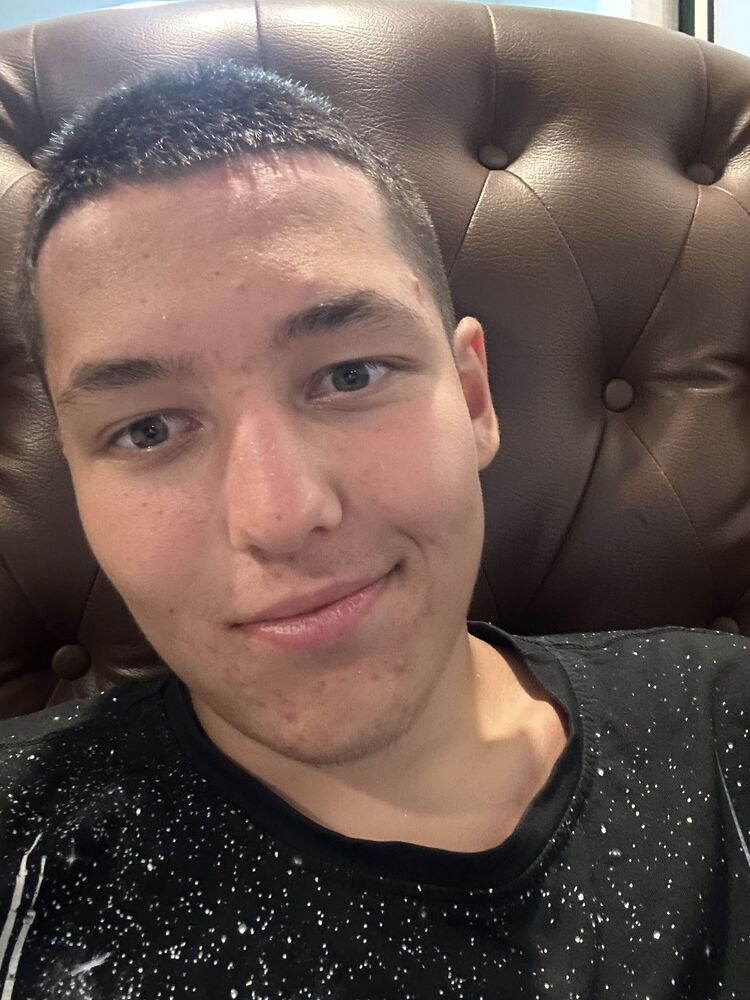 ���� 38621380 ����� Zhumaro, 23 ����, ���� ���������� � Ban Phattha Ya