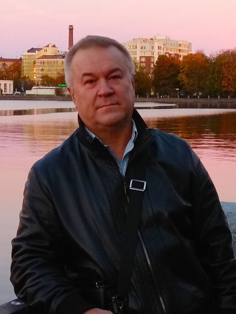  ,   Yuriy, 65 ,   ,   , c 