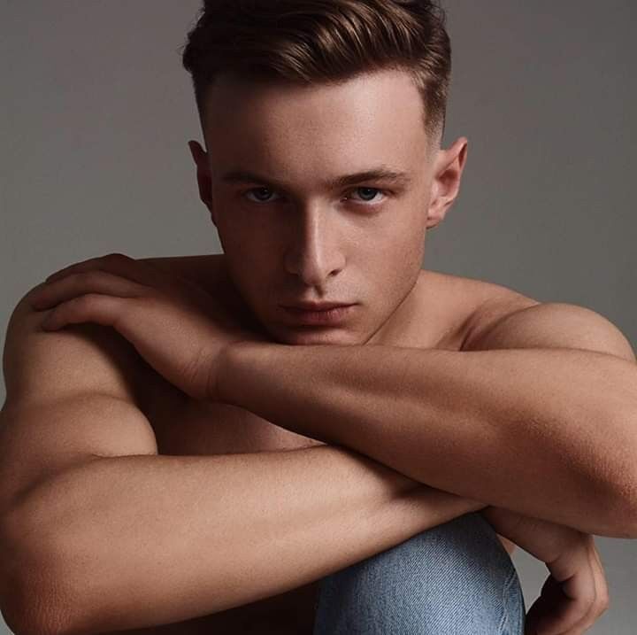  15374520  Adil, 33 ,    