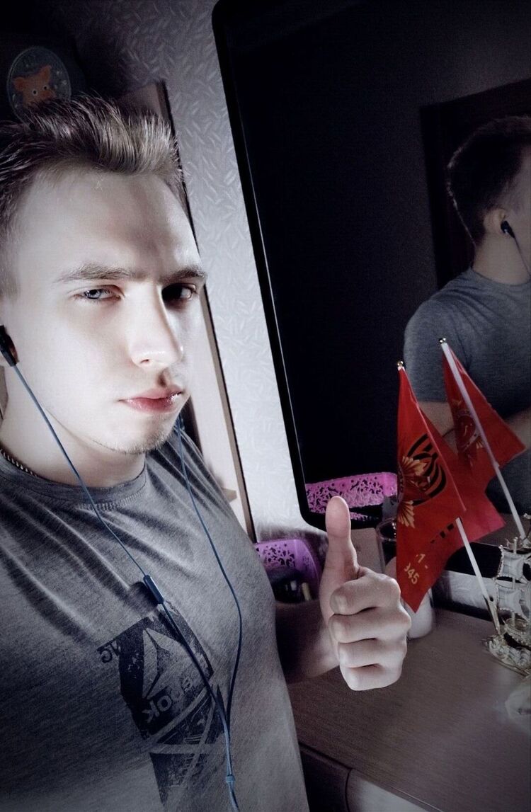  28350260  Vladimir, 26 ,    