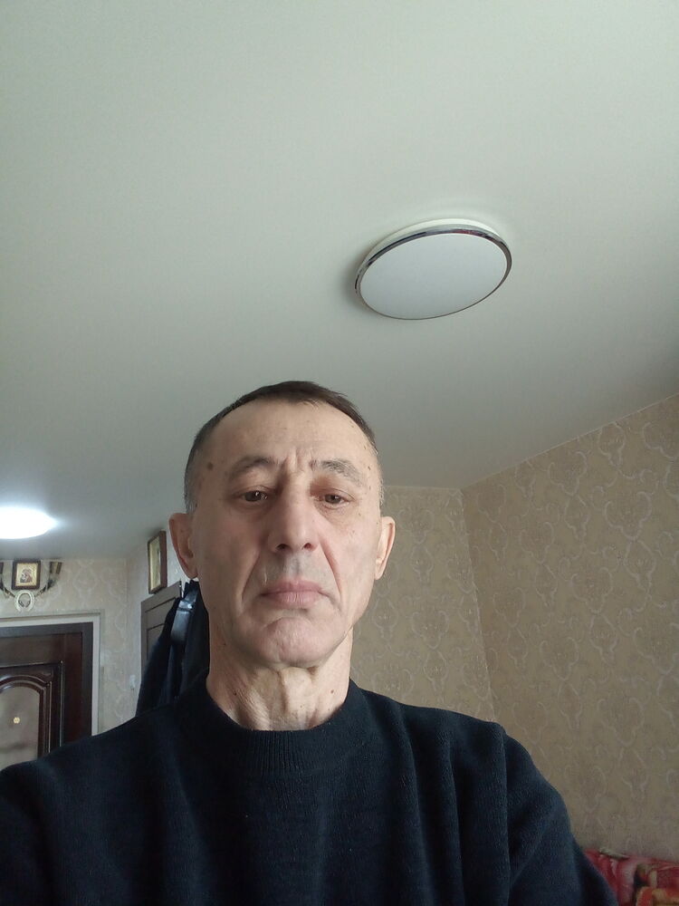  50324760  , 52 ,    